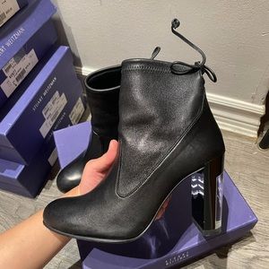 Stuart Weitzman GLOVES booties